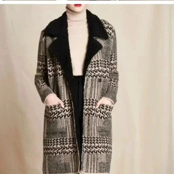 Nado Apparel Thick Warm Sweater Coat w 2 Large Pockets Snap Closure Fuzzy Collar - Picture 2 of 10